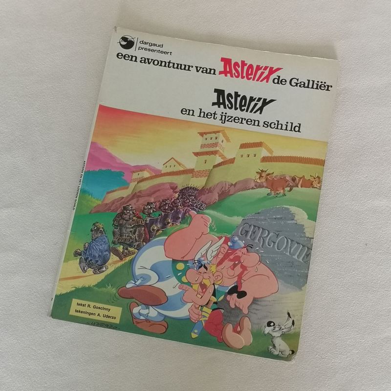 Vintage stripboek Astrix en het ijzeren schild - Afbeelding 2